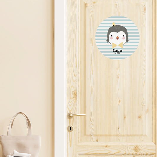 Vinilo bebes nombres puerta cara animales pingüino
