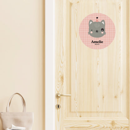 Vinilo bebes nombres puerta cara animales gatita
